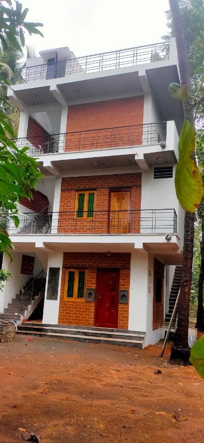 Evergreen Paradise Pondicherry Room photo